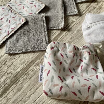 Lingettes lavables éponge Bambou / imprimé plumes, blanc rose gris – Image 2